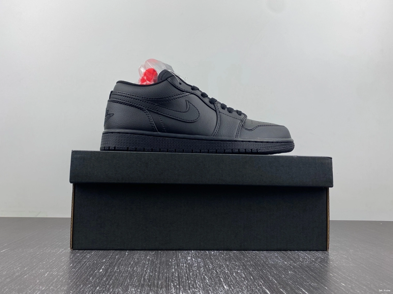 Low Air Jordan 1 553558-091 'Triple Black' 0324